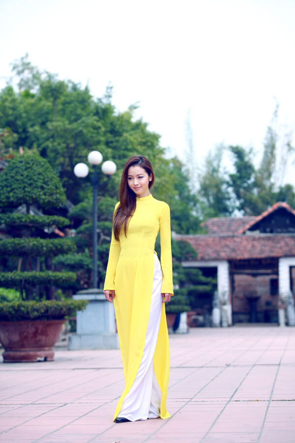 Mẫu áo dài cổ điển không bao giờ mất đi giá trị của nó