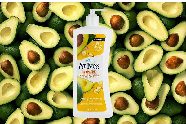 ST. IVES Vitamin E and Avocado Body Lotion 621ml