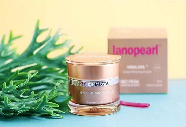 Kem trắng da Himalaya Herbal Whitening Cream