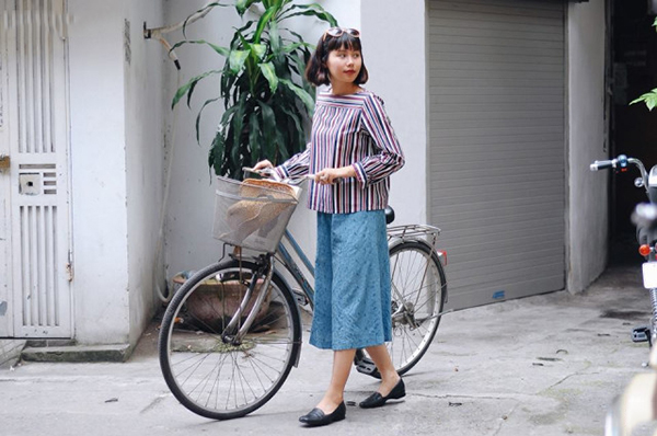 Phối đồ theo phong cách vintage với sơ mi thô
