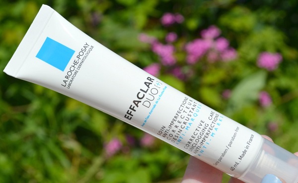 Kem dưỡng ẩm cho da mụn La Roche Posay