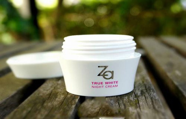 Kem dưỡng trắng da Za True White Cream