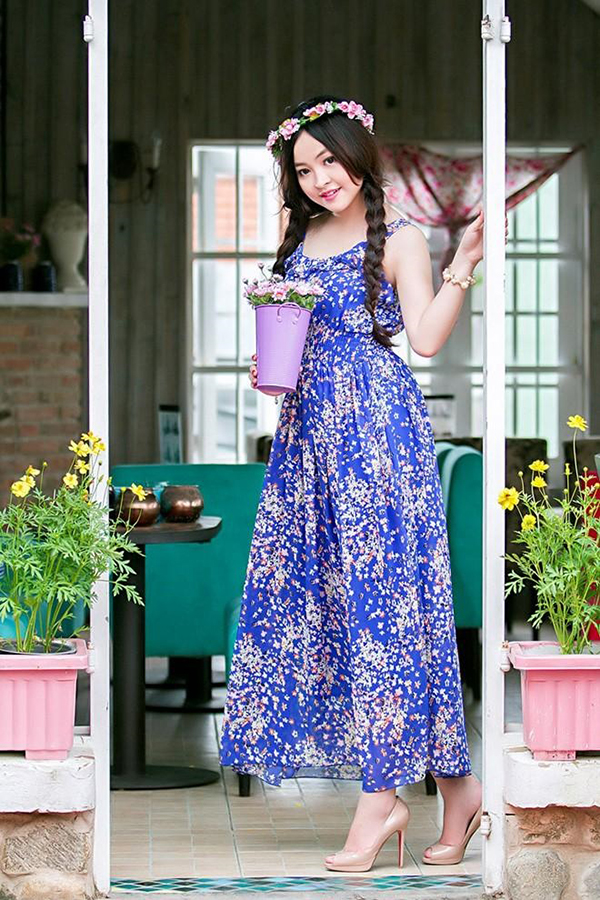 Màu sắc họa tiết cũng rất quan trọng với người dáng thấp