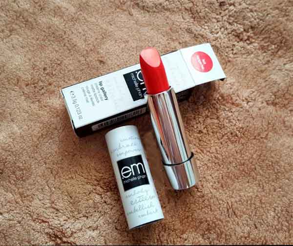 EM Michelle Phan Lip Gallery Hot Tangerine có mùi thơm dễ chịuĐể biết thêm thông tin xin liên hệ: 0984.570.988