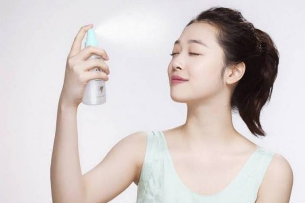 Xịt khoáng trước khi đi ngủ hay không là tùy mỗi người