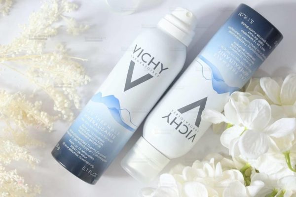 Xịt khoáng Vichy
